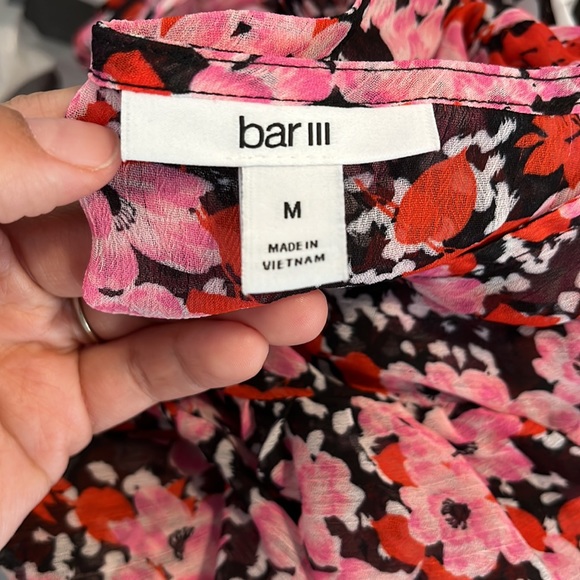 Bar lll Long Sleeve Floral Top M - Picture 3 of 4